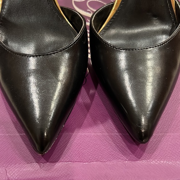 Black & Gold ankle strap heels - Picture 5 of 7